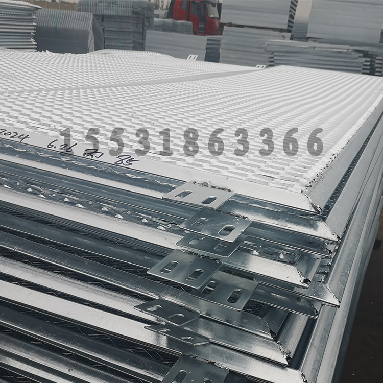 鋼板網(wǎng)護(hù)欄 鋼板網(wǎng)護(hù)欄