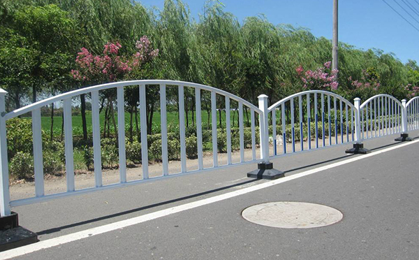 道路護(hù)欄