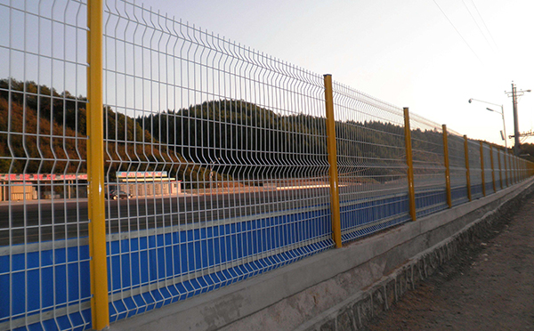 桃型柱護(hù)欄