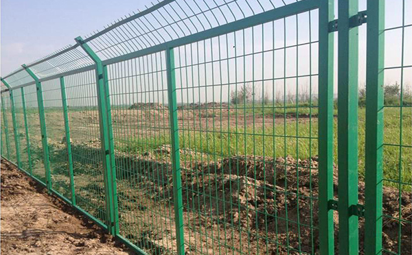 邊框護(hù)欄網(wǎng)