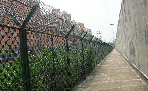 機(jī)場(chǎng)護(hù)欄網(wǎng)